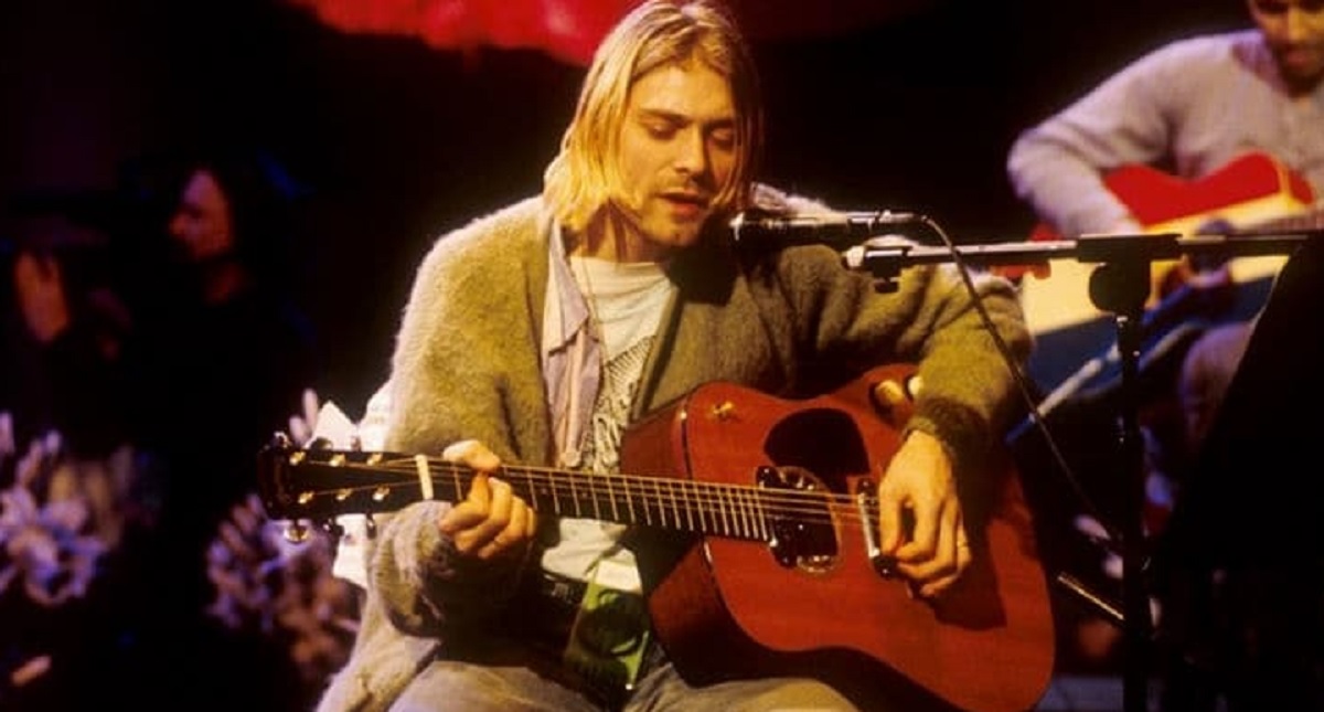 Demandan a actor de 13 Reasons Why por intento de homicidio - guitarra-de-kurt-cobain-getly