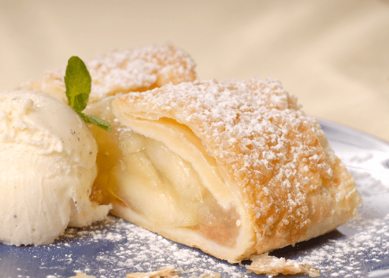 La historia de los postres más famosos del mundo - hotbook-7-strudel