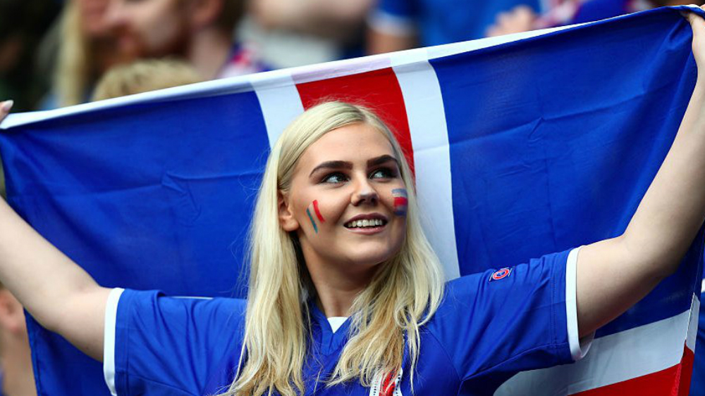 En Islandia ya es ilegal pagarle más a los hombres que a las mujeres - islandia-mujeres