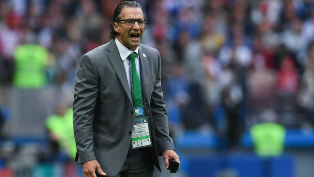 Arabia Saudita ya despidió a un técnico en pleno Mundial