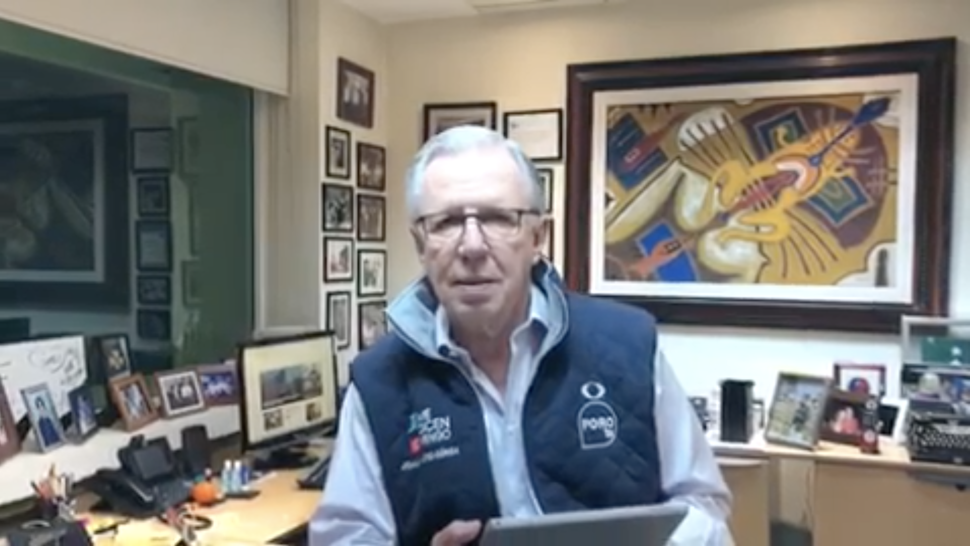 ¡Las noticias! Los “graves” asuntos que resuelve el INE