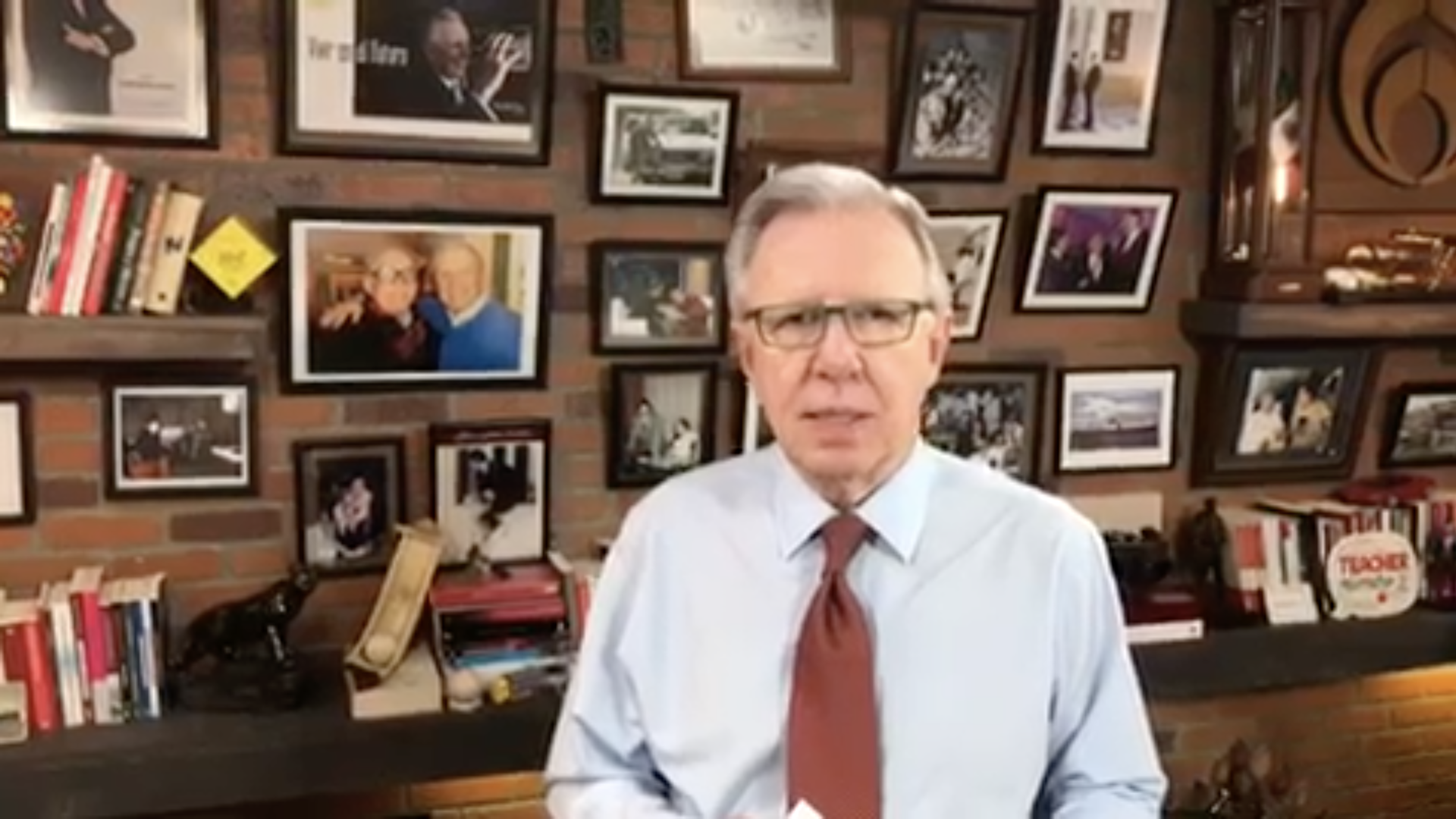 ¡Las noticias! Esta noche el tercer y último Debate Presidencial