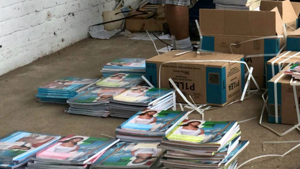 SEP denuncia intento de CNTE por frenar entrega de libros en Chiapas