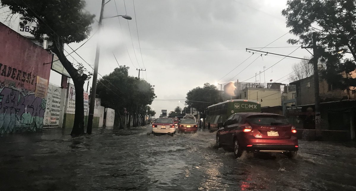 Activan alerta roja por lluvias en la Ciudad de México