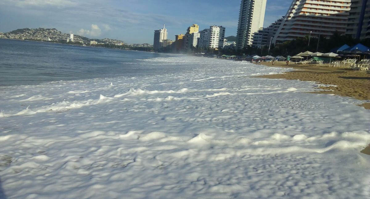 #Video Alertan por mar de fondo en Guerrero