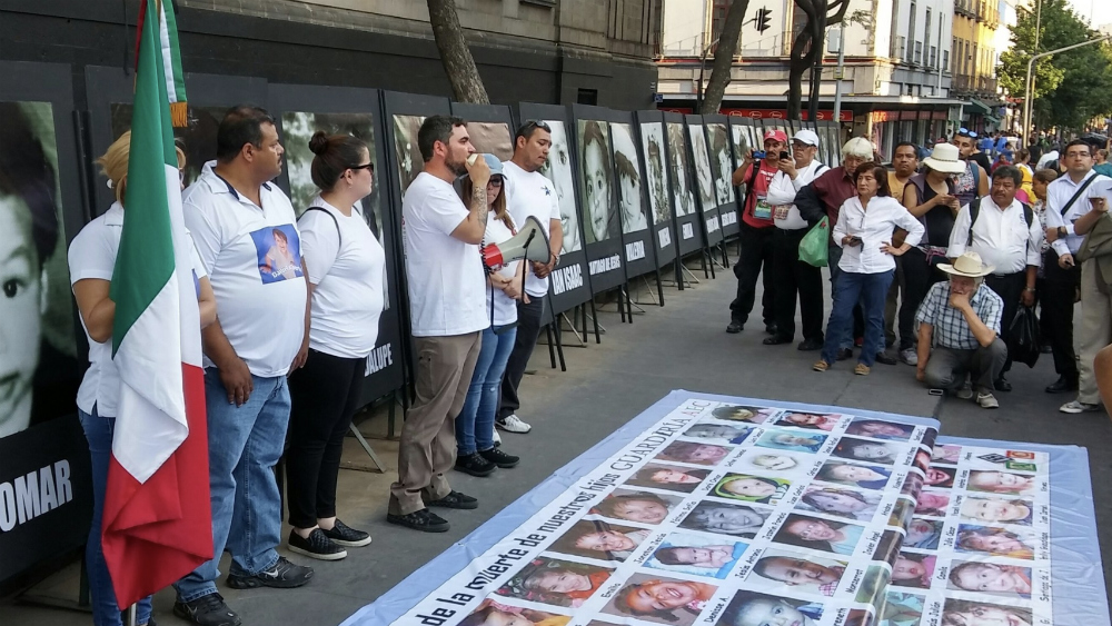 Marchan en la CDMX a nueve años del Caso ABC