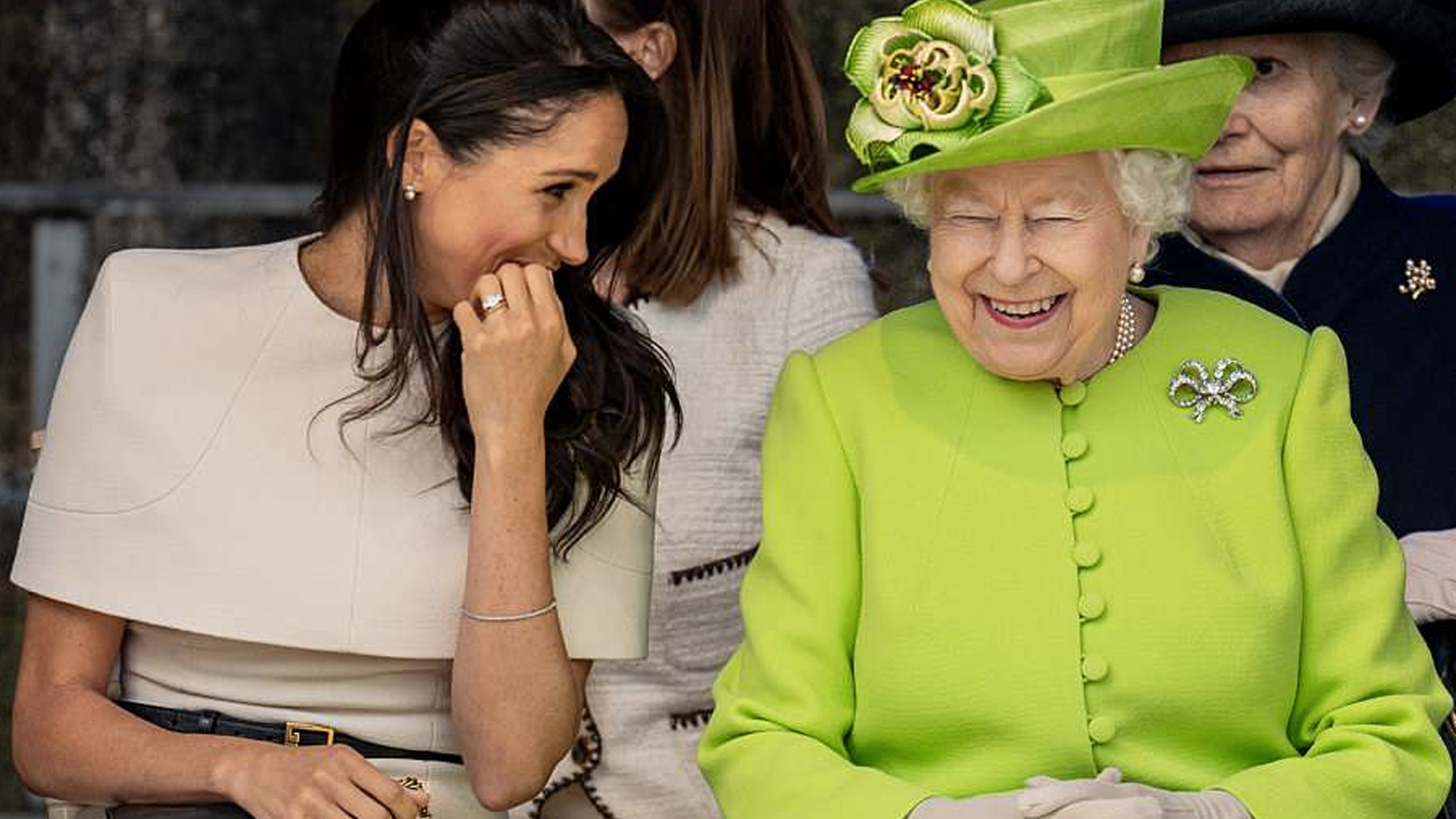 #Video La primera salida de Meghan Markle y la reina Isabel juntas - meghan-markle-y-la-reina