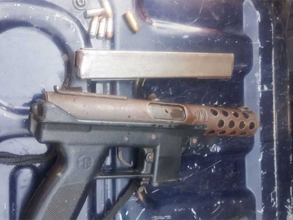 Menor balea a hombre en Álvaro Obregón - menor-disparos-subametralladora