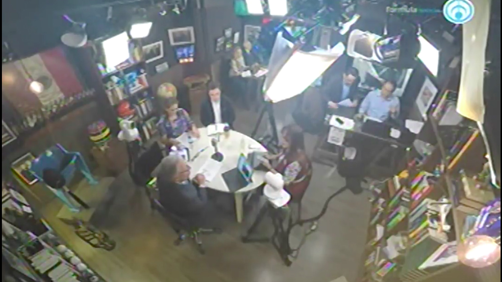 Mesa de análisis de los representantes de los partidos sobre la violencia