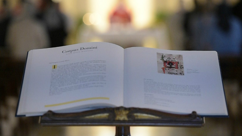 Papa Francisco inicia encuentros privados con víctimas de abusos en Chile - misa-papa-francisco-santa-marta