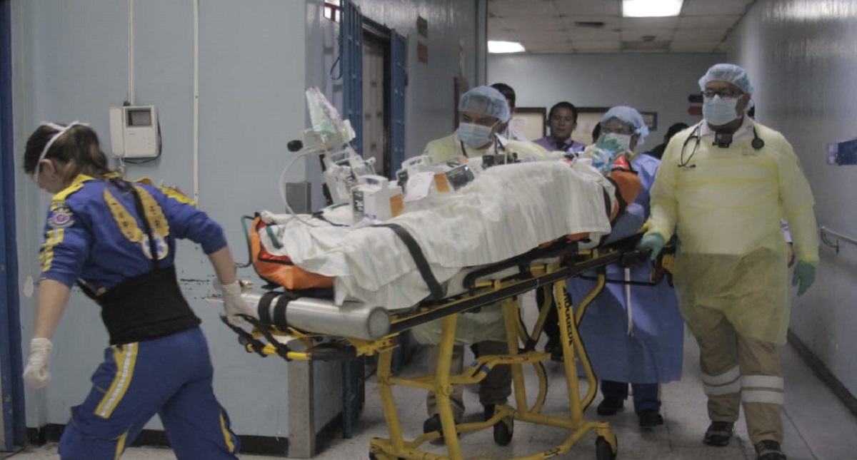 Muere víctima del Volcán de Fuego atendida en México