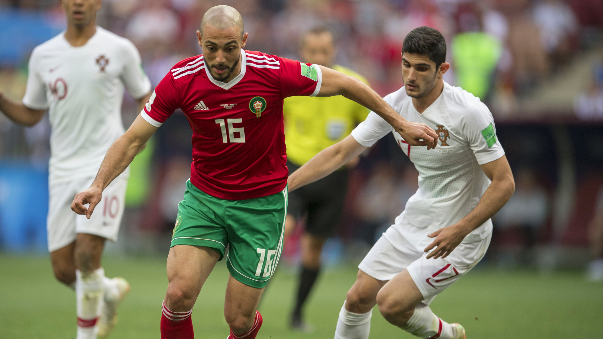 Jugador marroquí denuncia que árbitro pidió camisa de Ronaldo - noureddine-nordin-amrabat-marruecos