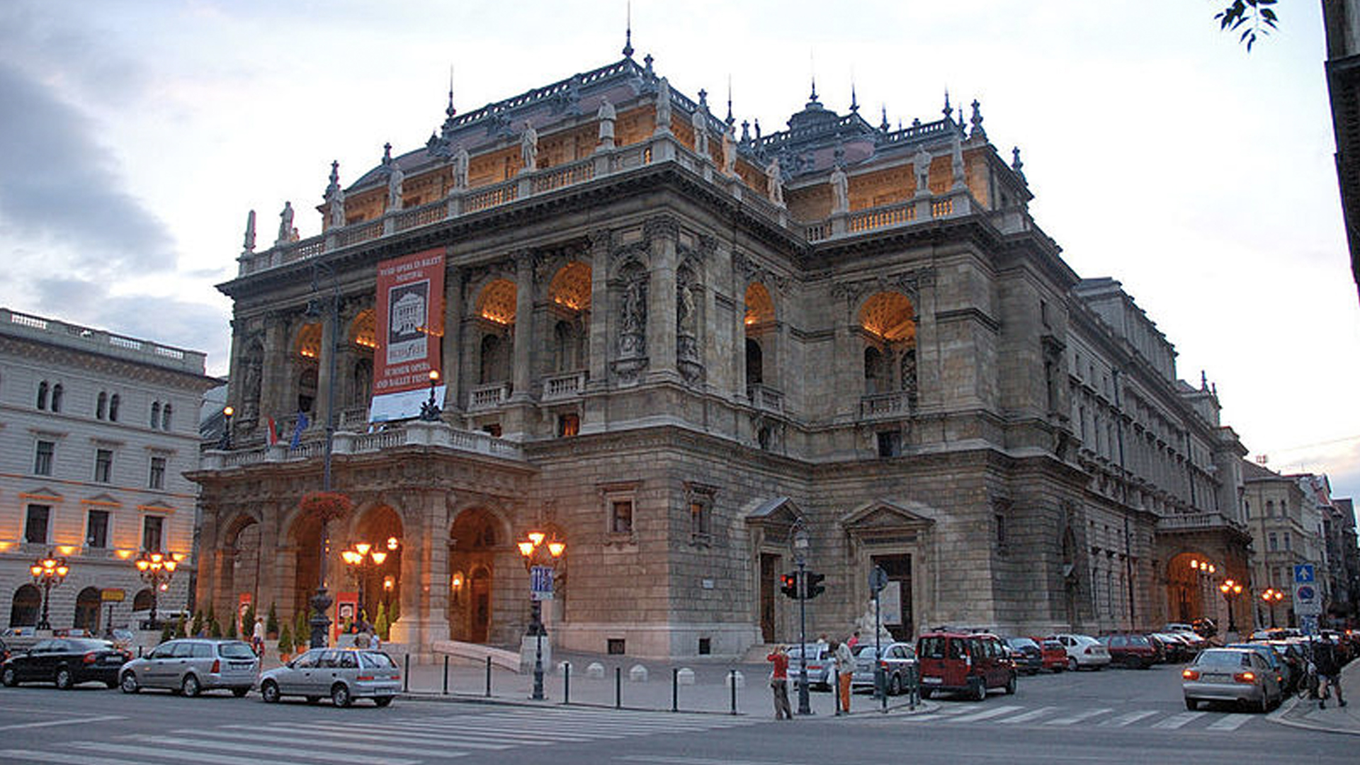 Cancelan Billy Elliot por supuestamente transformar a niños en gays en Hungría - opera-hungara