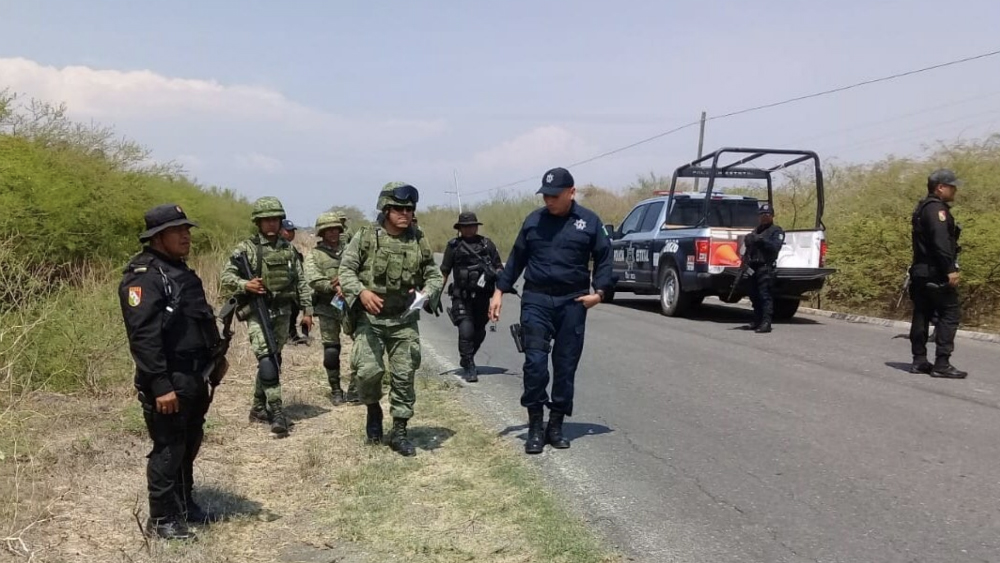 Detienen a líder de Morena en Oaxaca con 250 mil pesos - operativo-oaxaca2