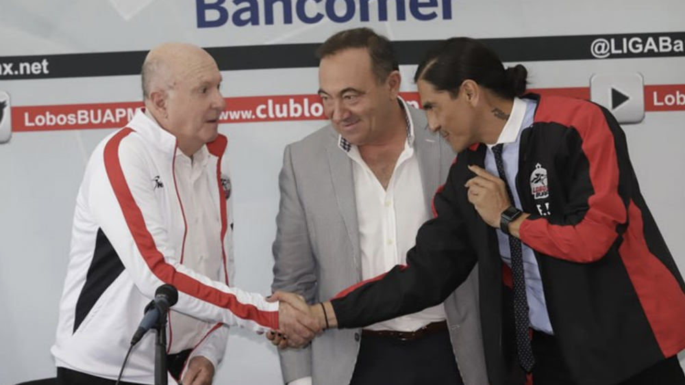 Lobos BUAP contrata a Palencia como DT y a Lapuente como directivo