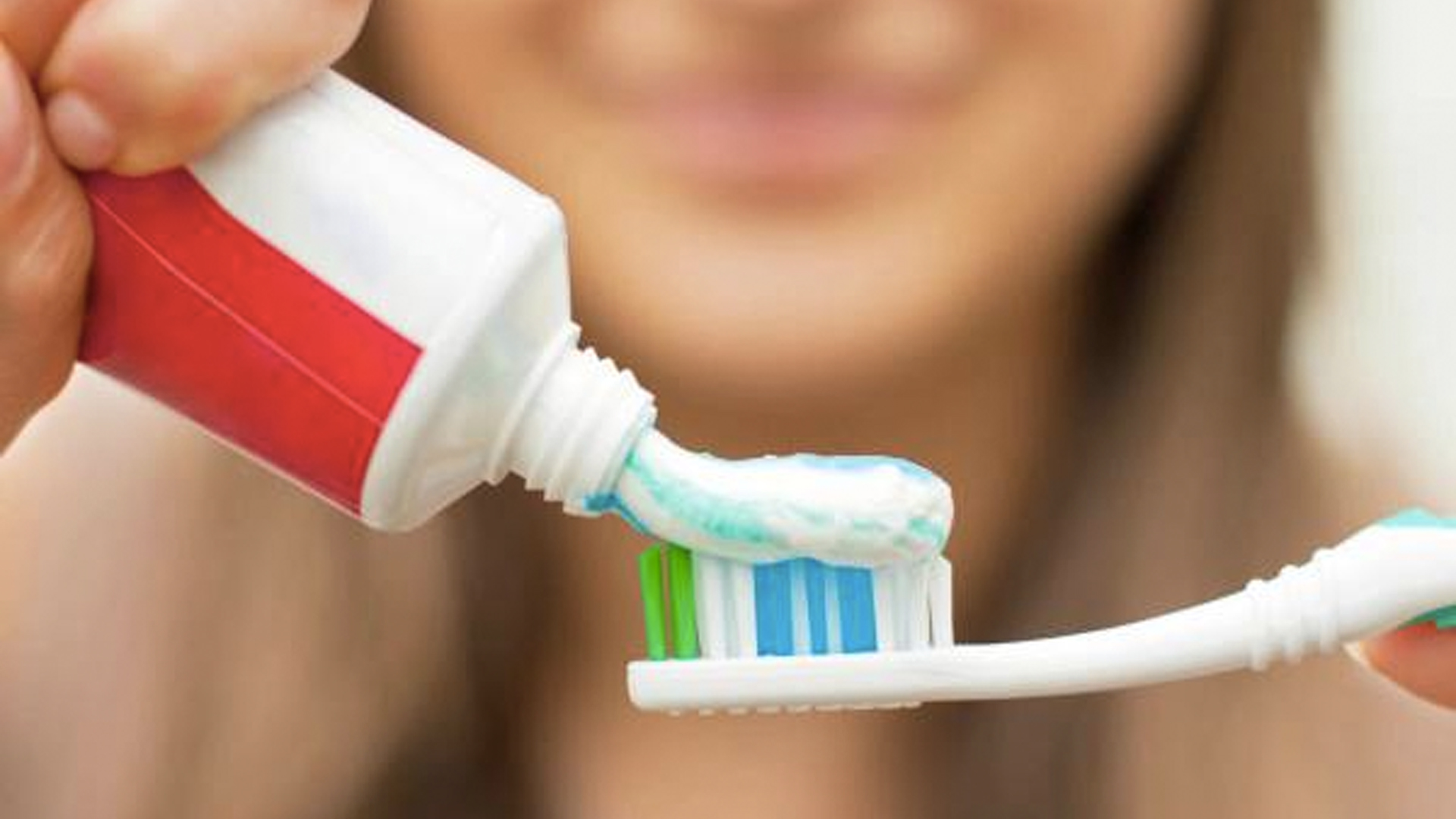 Componente de la pasta de dientes puede ocasionar cáncer de colon