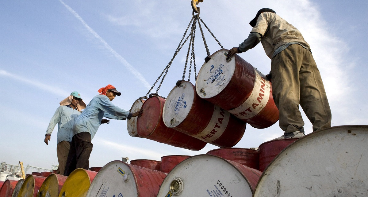 Determinación de EE.UU. aumenta precios del pretróleo