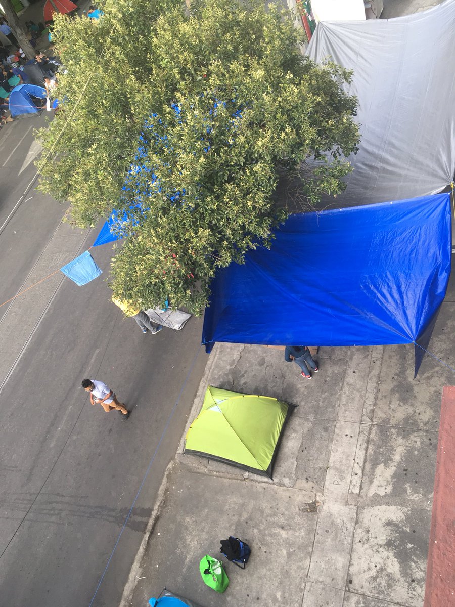 Maestros de la CNTE instalan plantón cerca de Segob - planton-cnte-segob-ciudad-de-mexico-2