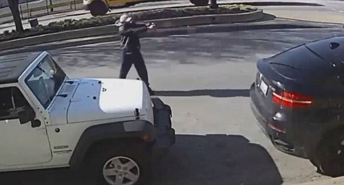 #Video Policía abre fuego contra ladrones y frustra intento de robo