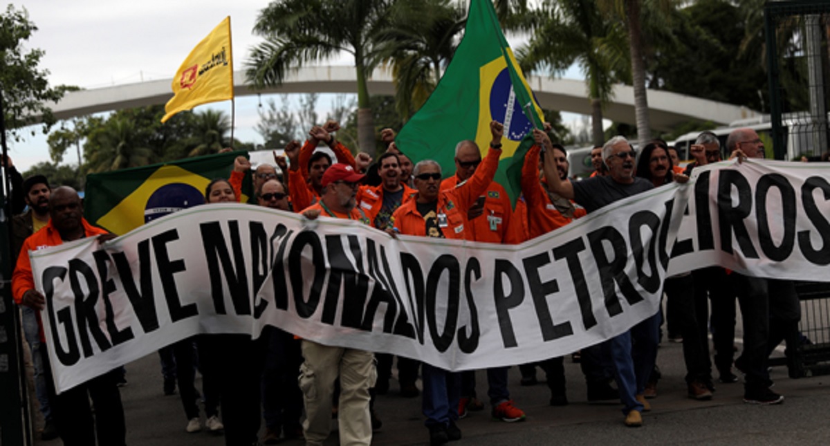 Renuncia presidente de Petrobras tras fin de huelga de camioneros - renuncia-presidente-de-petrobras-tras-fin-de-huelga-de-camioneros