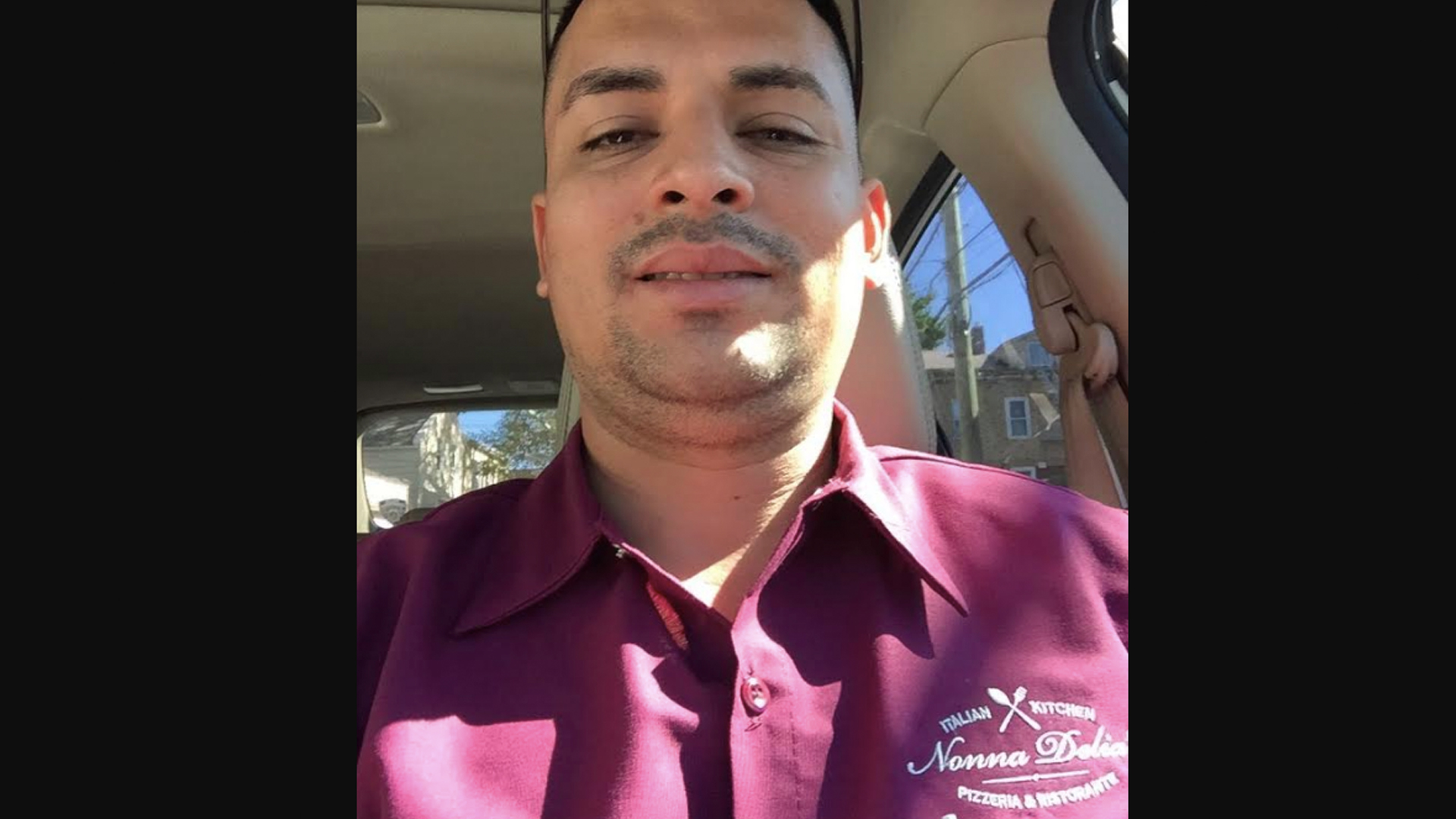 Detienen a migrante cuando repartía una pizza en Nueva York