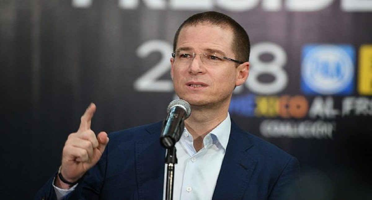 INE rechaza queja de Grupo Riobóo en contra Ricardo Anaya