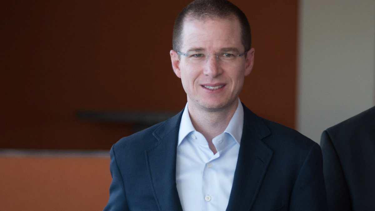 Anaya propone reforma constitucional para vencer a la corrupción