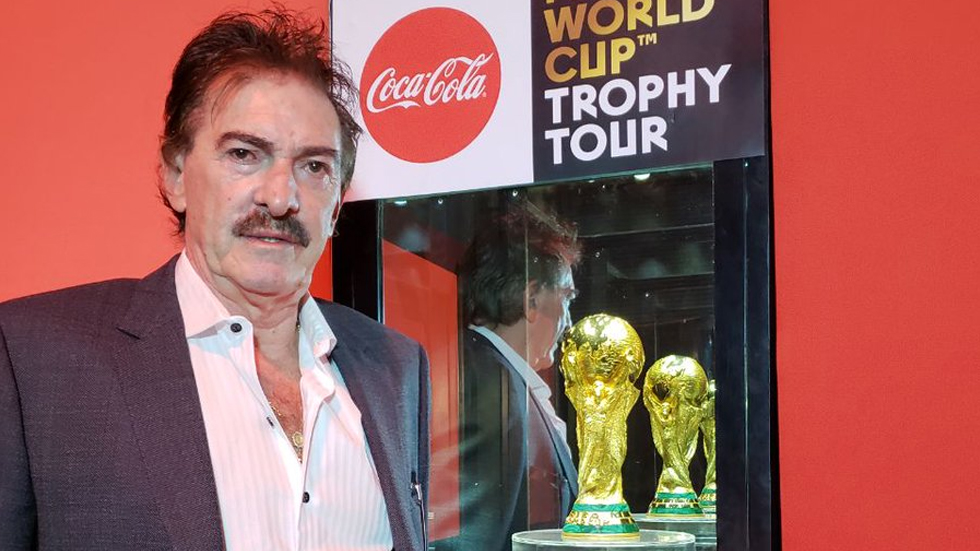 La Volpe retoma propuesta de jugar partidos con 10 jugadores