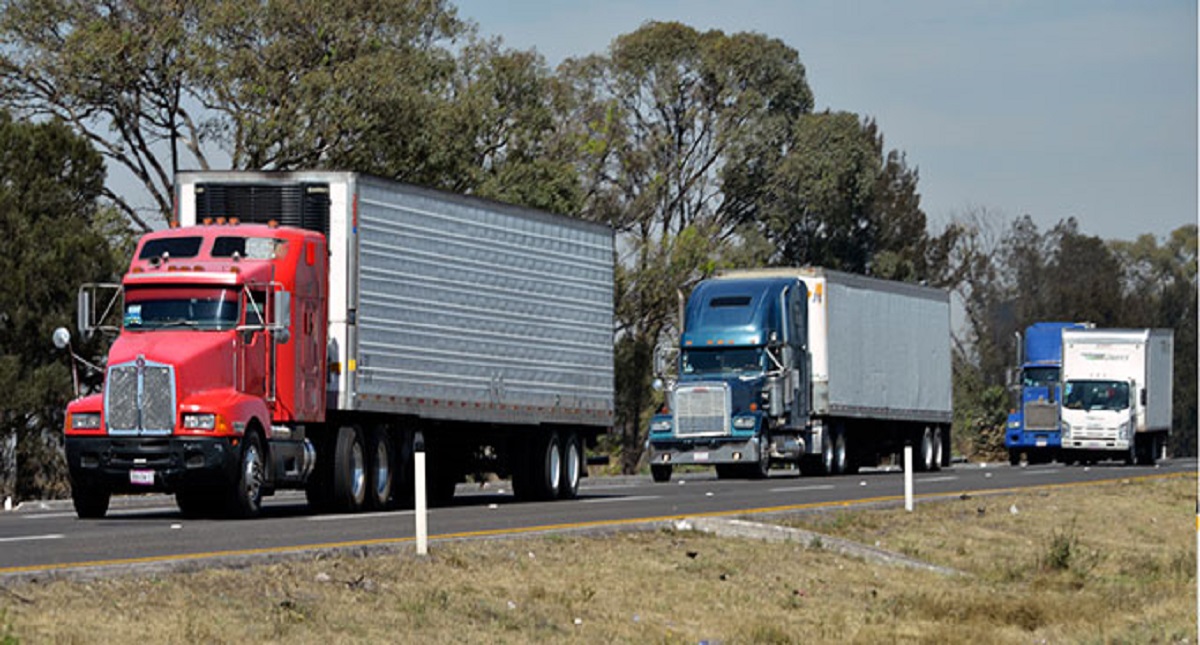 Urge Canacar a AMLO poner alto a robo de transporte de carga - robos-al-transporte-generan-perdidas-por-114-mil-mdp