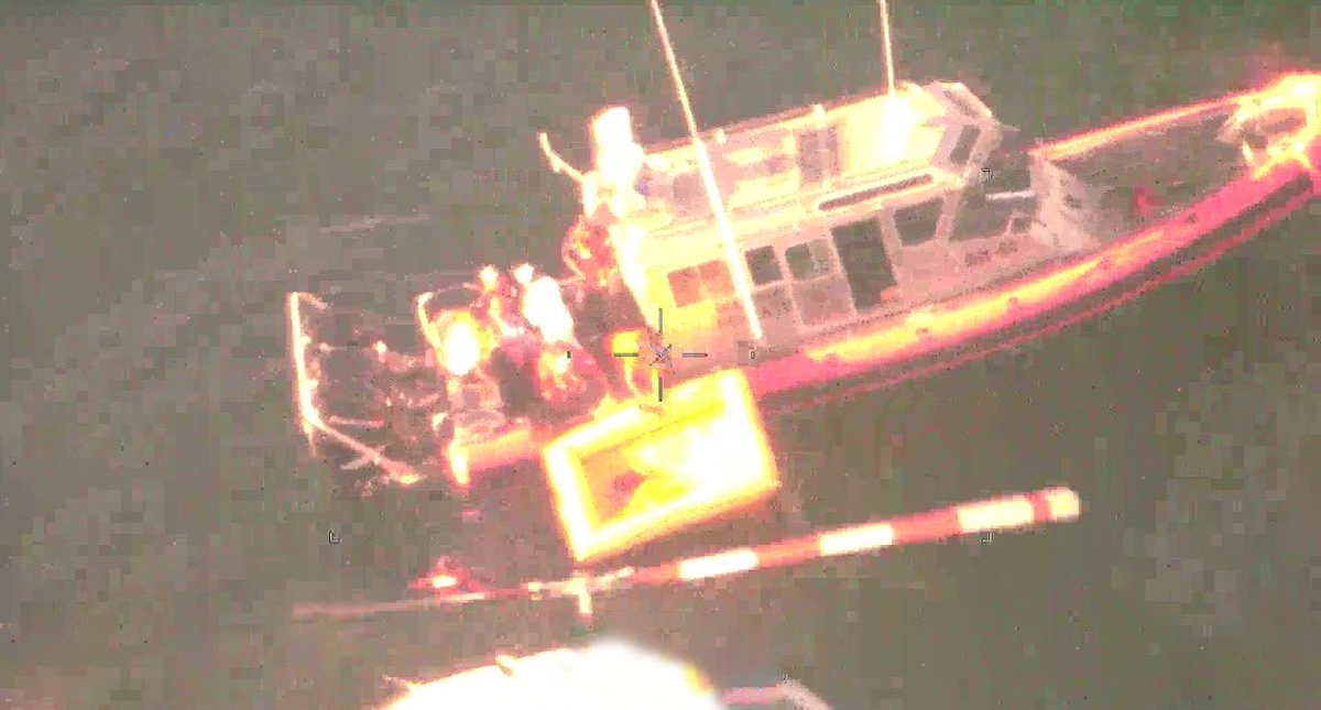 #Video Semar rescata a tripulantes de avioneta que cayó al mar - semar-rescate-cuatro-personas-avioneta-2