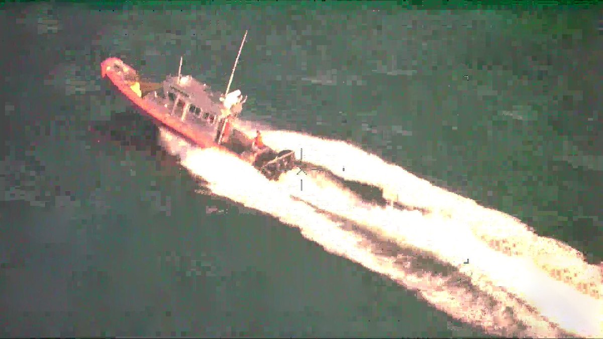 #Video Semar rescata a tripulantes de avioneta que cayó al mar - semar-rescate-cuatro-personas-avioneta-3