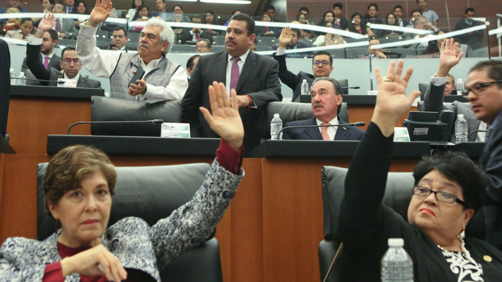 Congreso urge a la PGR informar de indagatorias contra Anaya - senado-de-la-republica-votacion