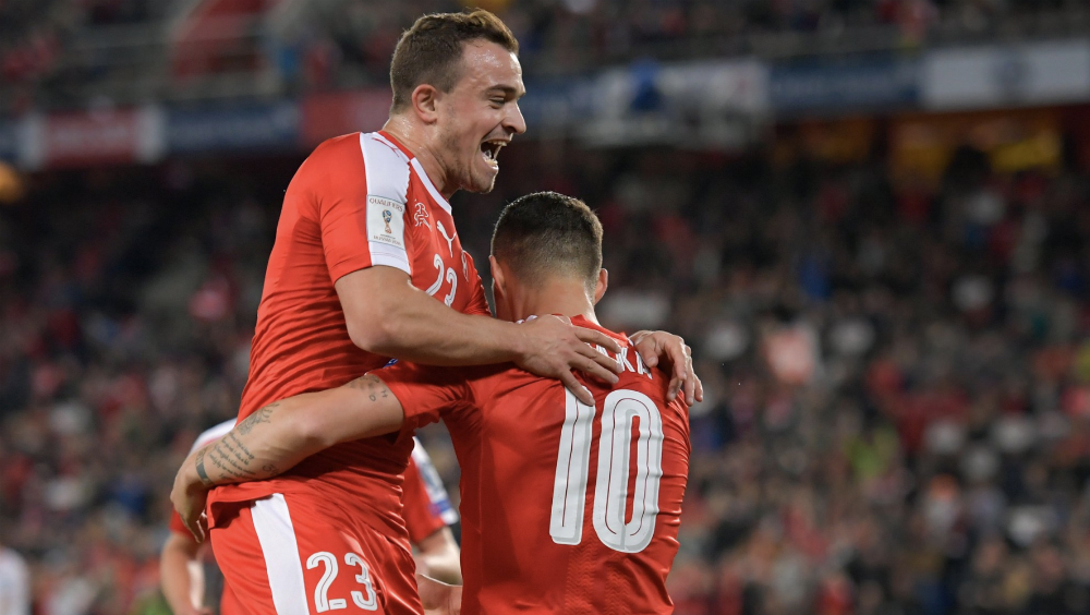 Jugadores suizos solo reciben una multa y podrán jugar ante Costa Rica - shaqiri