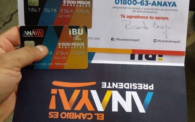 INE avala distribución de tarjetas de Ricardo Anaya - tarjeta-anaya-640x400