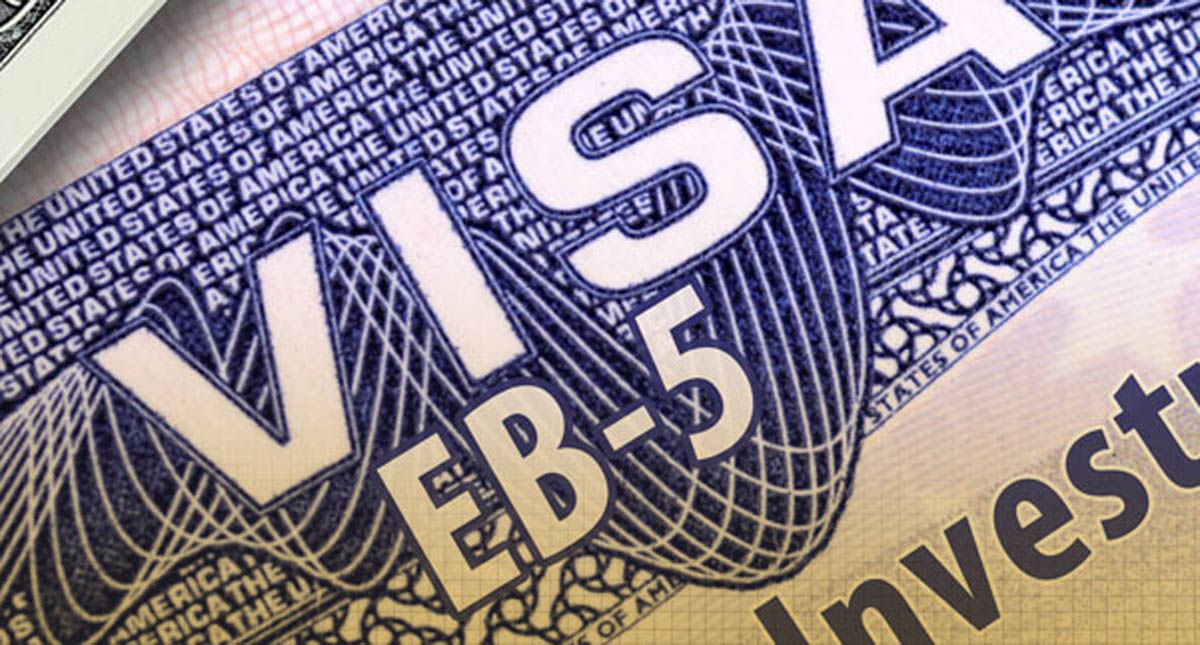 Consejos de la SRE para viajar a Estados Unidos - trump-cancelaria-visas-a-inversionistas-por-casos-de-fraude