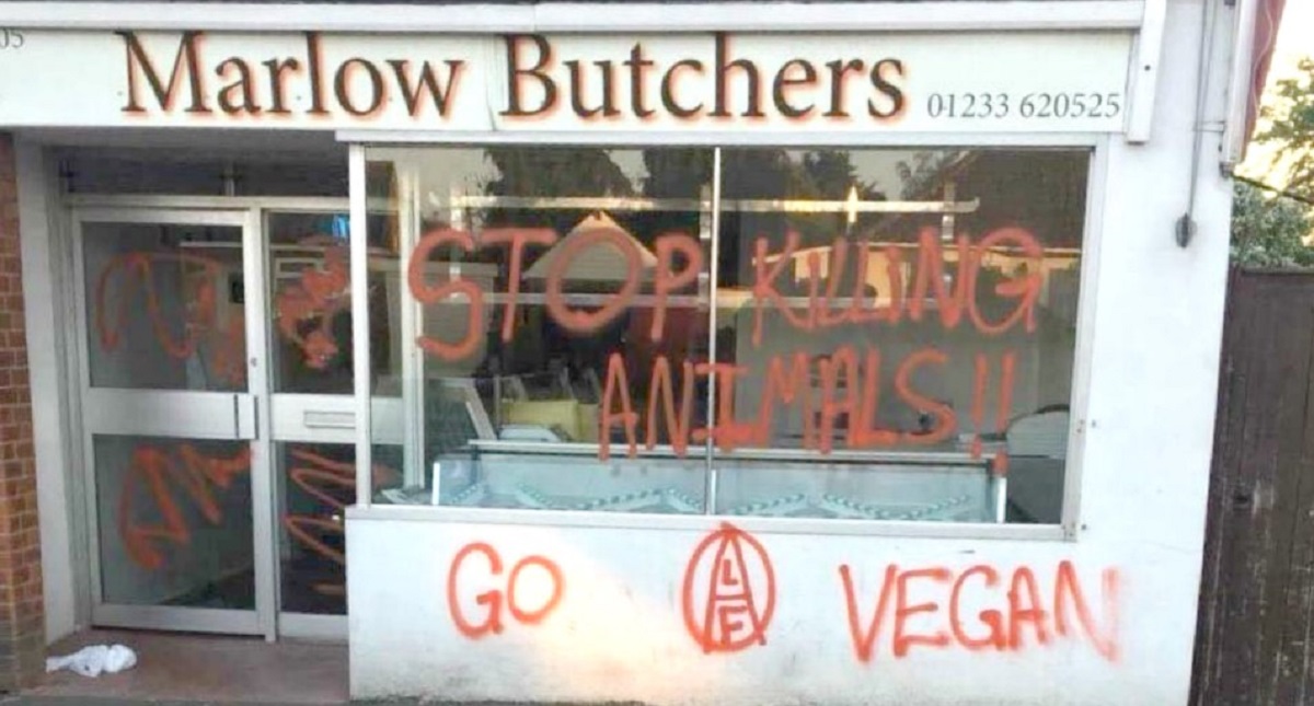 Veganos amenazan de muerte a carniceros en Inglaterra