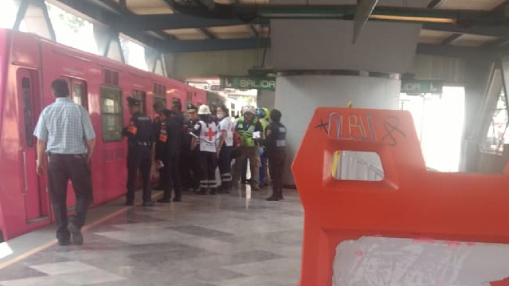 #Video Convoy arrolla a hombre en Metro Apatlaco