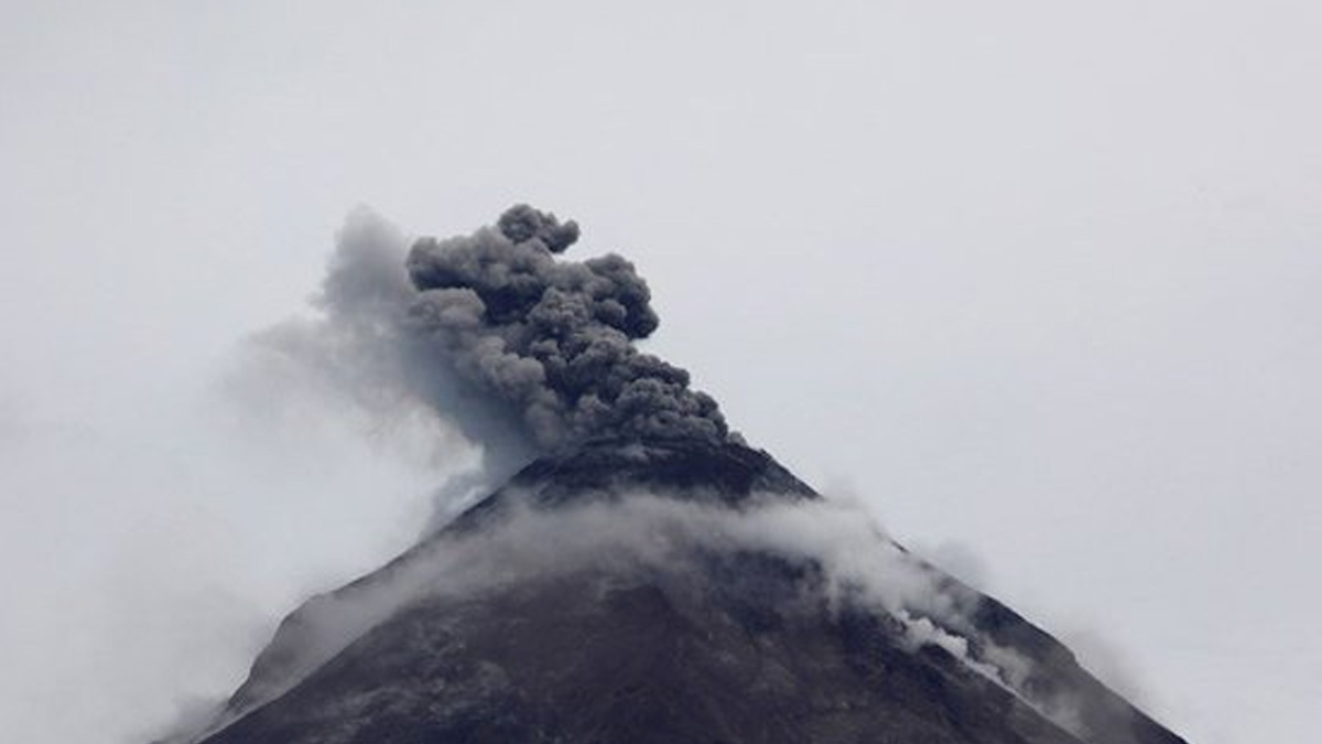 Aumenta actividad explosiva en el volcán de Fuego