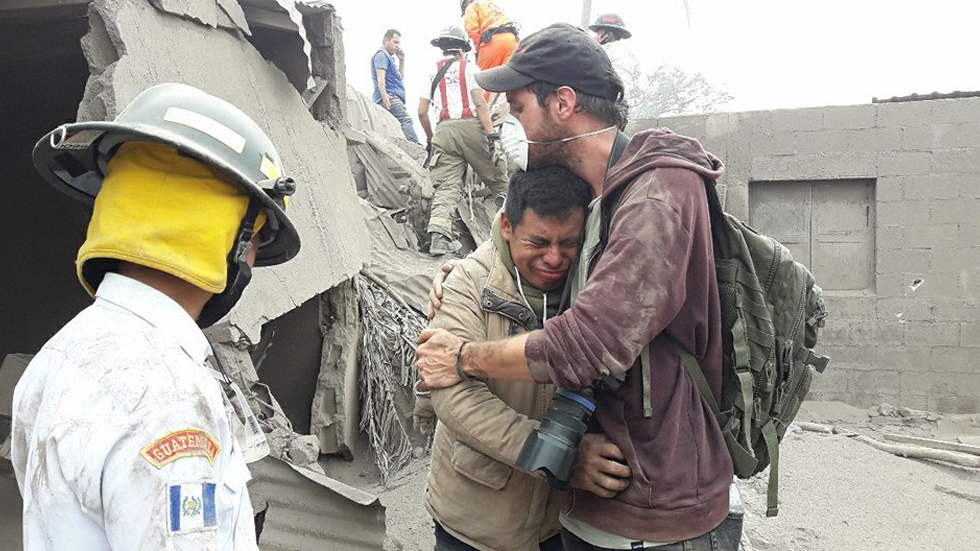 Suman 192 desaparecidos por erupción del volcán de Fuego