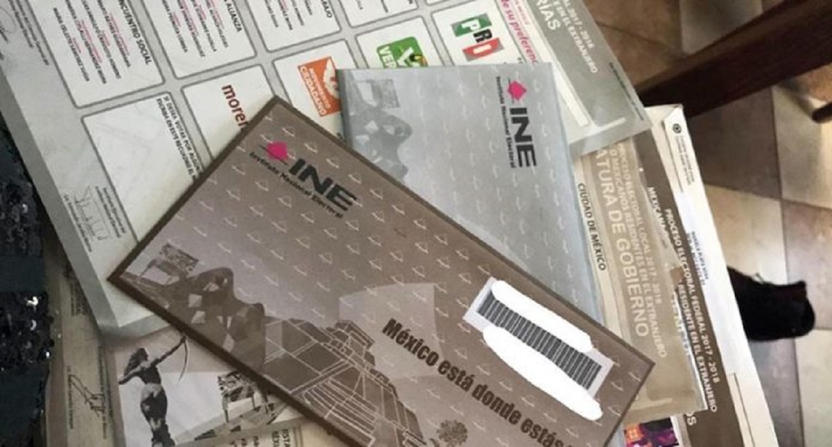 Mexicanos que viajaron al Mundial no podrán votar - voto-extranjero-ine