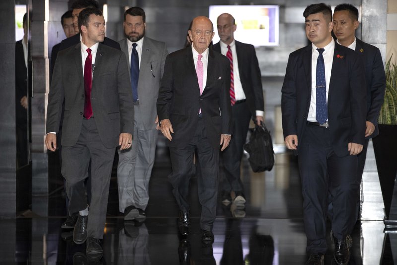 China y EE.UU. reinician negociaciones comerciales tras tensiones - wilbur-ross-china