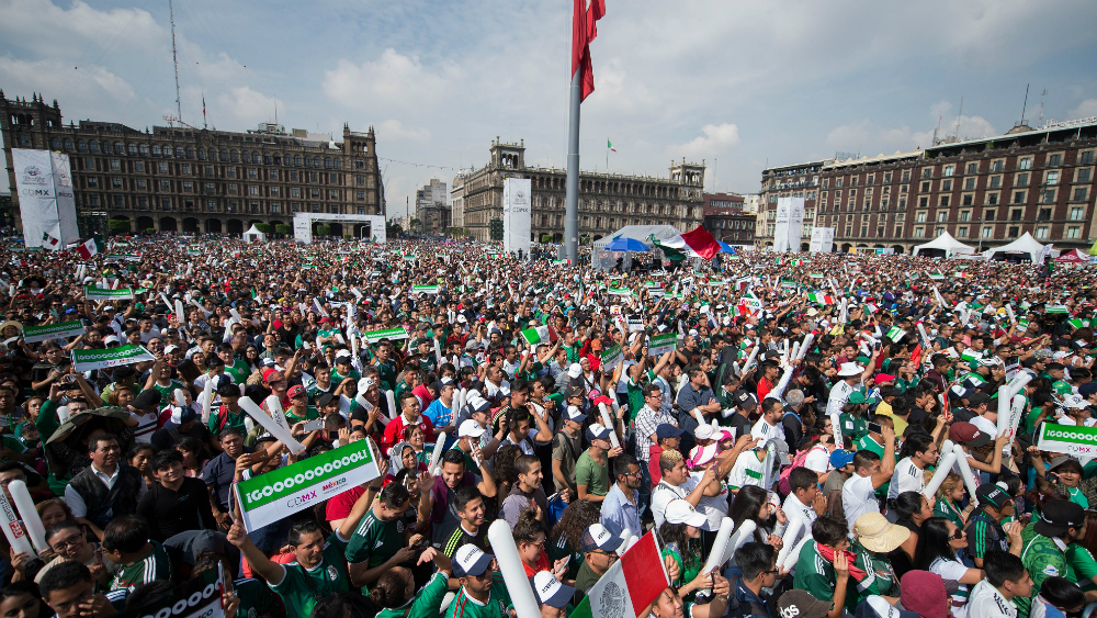 Vibra el Zócalo de la CDMX con el triunfo del Tricolor - zocalo-tricolor