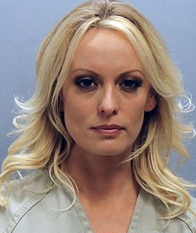 Arrestan a Stormy Daniels - 000-17j3zj