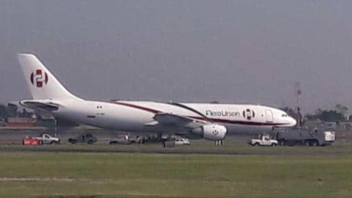 Emergencia provoca demoras en el AICM