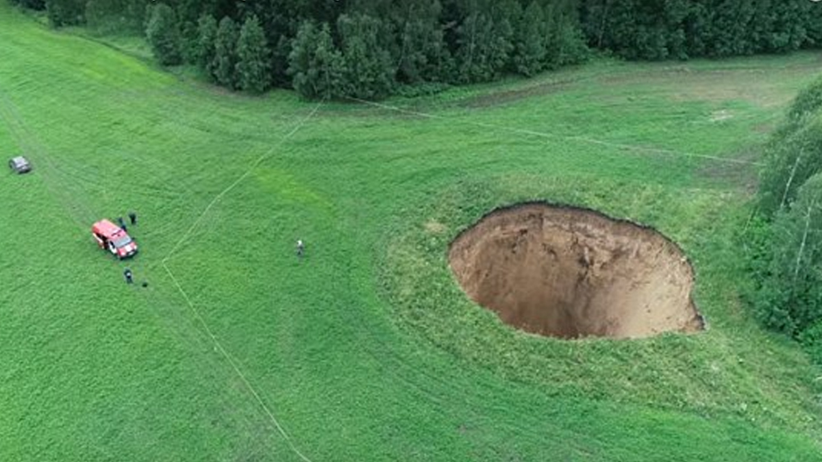 #Video Descubren agujero masivo en Rusia