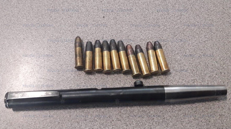 Detienen a sujeto con 10 pistolas tipo pluma en Álvaro Obregón - armas-plumas-balas