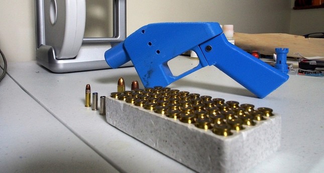 Juez bloquea distribución de planos para fabricar armas en impresoras 3D - armasint2