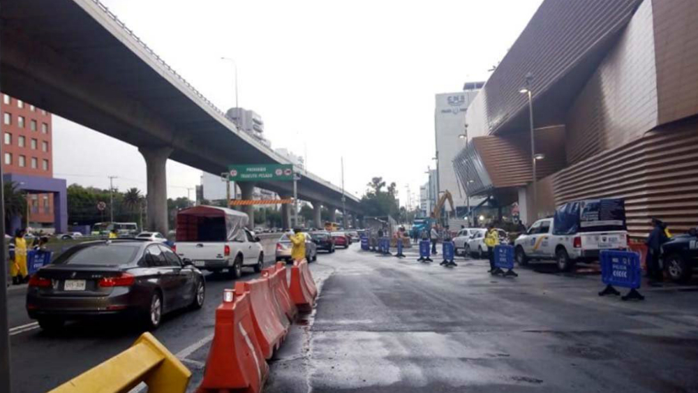 Abren paso vehicular frente a Artz Pedregal