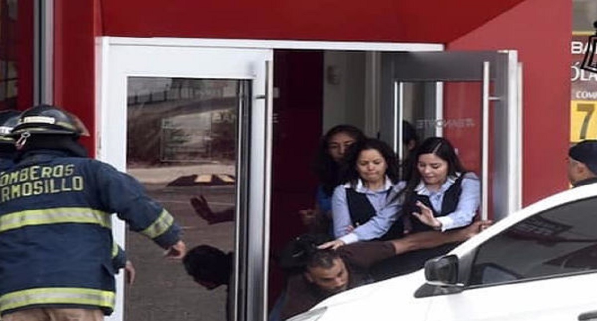 Asaltante de banco que tomó rehenes pretendía suicidarse