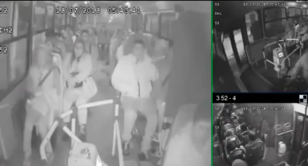 #Video Captan asalto a camión de transporte público en Tlalpan